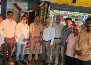 रोटरी क्लब तासगावच्या वतीने एस.टी. स्टँड येथे पोलीस सहायता केंद्राचे उदघाटन